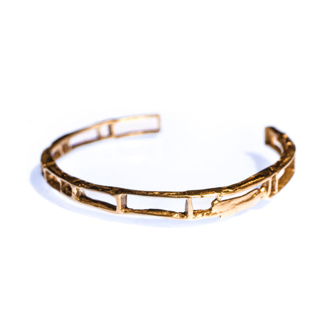 THIN ALATA STRUCTURE CUFF BRASS