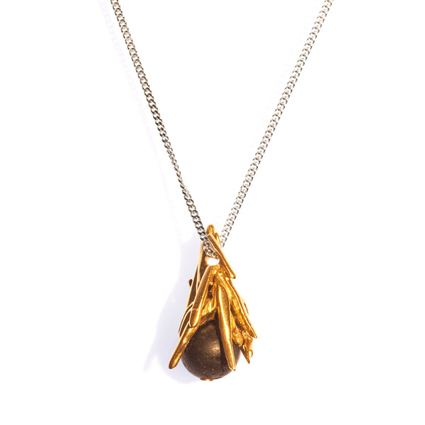 CHLORITE CROWN BRASS / NATURAL BLACK TOURMALINE PENDANT / ON SILVER CHAIN