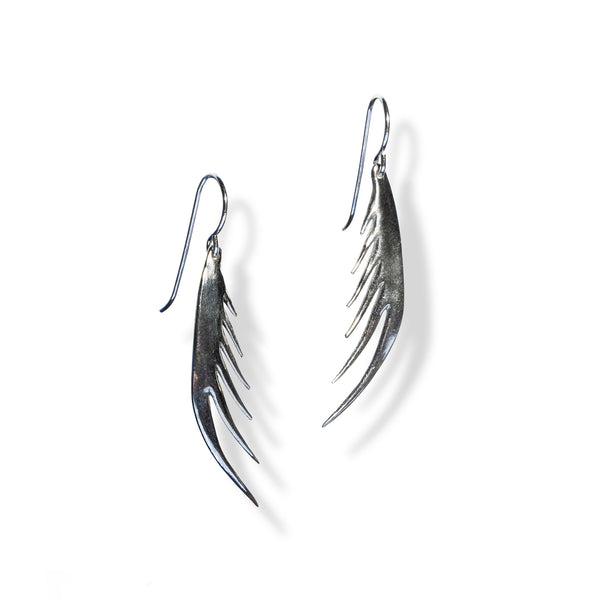 SMALL MANTIS FEATHER EARRINGS STERLING